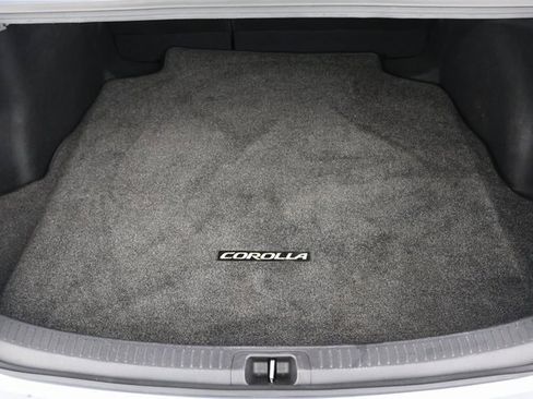 Used 2024 Toyota Corolla LE image 18