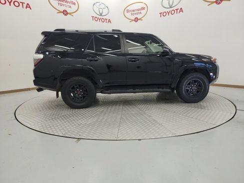 Used 2022 Toyota 4Runner SR5 Premium w/ Moonroof Package AWD/4WD image 3