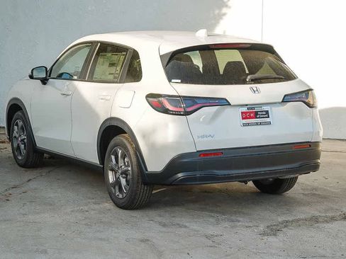 New 2027 Honda HR-V LX image 6