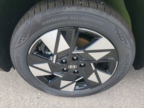 New 2025 Hyundai Kona SEL FWD image 6