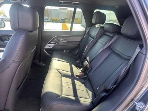 Used 2023 Land Rover Range Rover SE AWD/4WD image 10