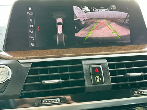 Used 2021 BMW X3 sDrive30i w/ Convenience Package image 13