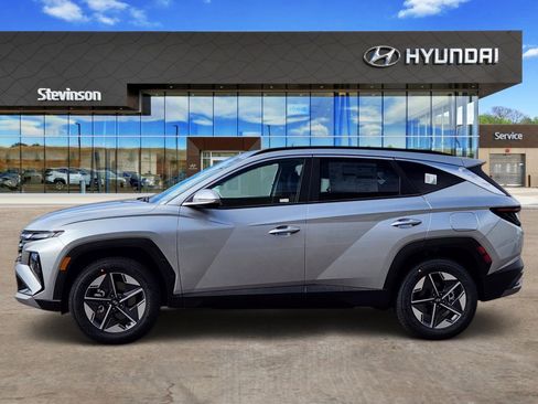 New 2026 Hyundai Tucson SEL image 2