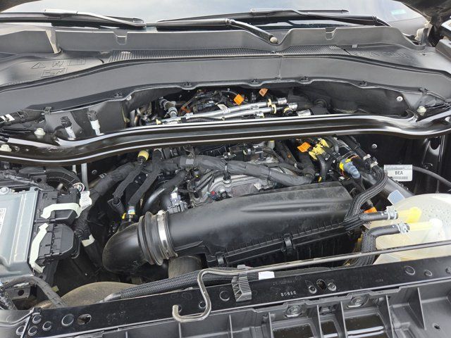 Used 2025 Ford Explorer ST-Line w/ Premium Package RWD image 22