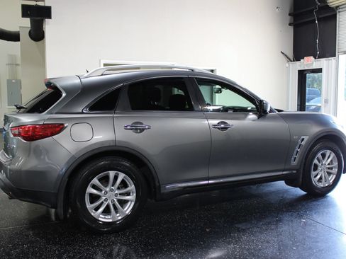 Used 2014 INFINITI QX70 2WD w/ Premium Package image 3