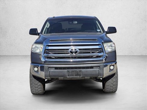 Used 2016 Toyota Tundra SR5 image 2