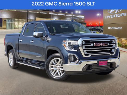 Used 2022 GMC Sierra 1500 SLT image 1