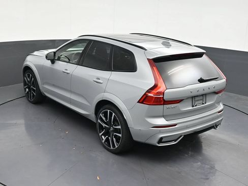 Used 2024 Volvo XC60 B5 Ultimate AWD/4WD image 20