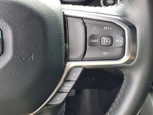 Used 2024 RAM 1500 Laramie image 9