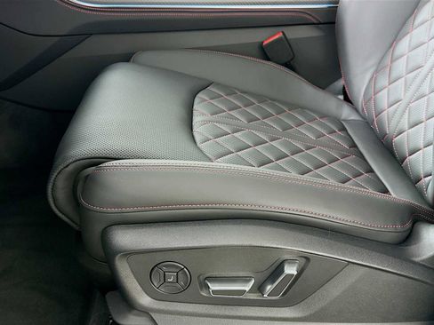 New 2026 Audi Q7 3.0T Prestige image 18