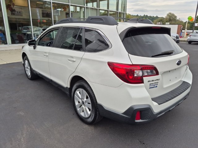 Used 2018 Subaru Outback 2.5i Premium AWD/4WD image 6