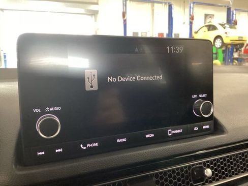 Used 2025 Honda Civic Sport image 12