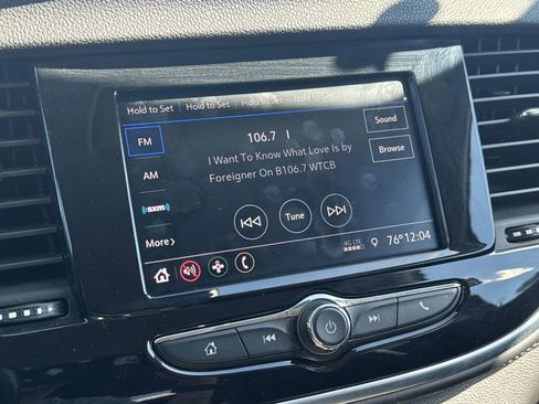 Used 2022 Buick Encore Preferred w/ Safety Package image 23