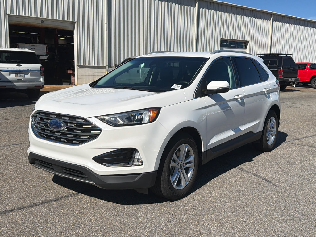 Used 2020 Ford Edge SEL w/ Convenience Package FWD image 3