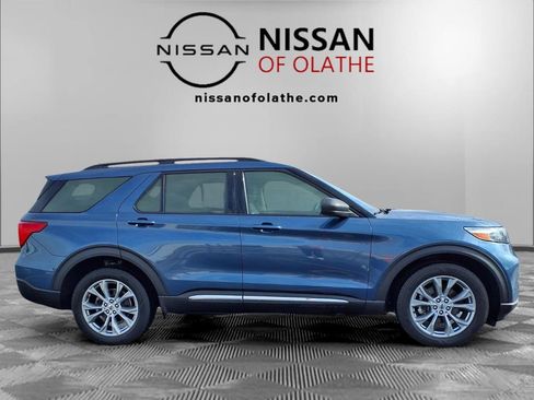 Used 2020 Ford Explorer XLT w/ Equipment Group 202A image 31