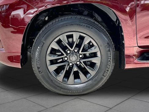 Used 2020 Lexus GX 460 Premium w/ Premium Package AWD/4WD image 11
