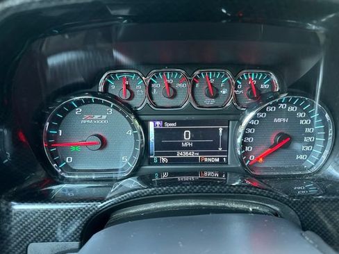 Used 2015 Chevrolet Silverado 2500 LTZ w/ Duramax Plus Package AWD/4WD image 14