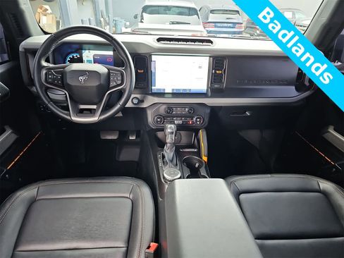 Used 2023 Ford Bronco Badlands w/ Sasquatch Package image 14