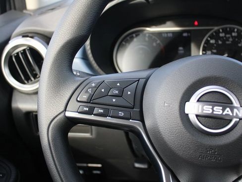 New 2025 Nissan Versa SV image 10