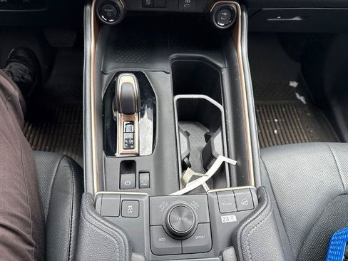 Used 2025 Toyota Grand Highlander AWD Hybrid image 9