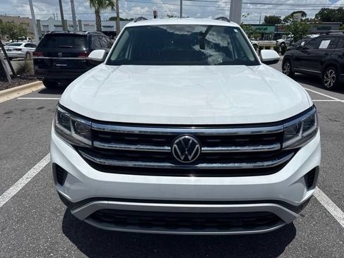 Used 2023 Volkswagen Atlas SE w/ Black Wheel Package FWD image 2