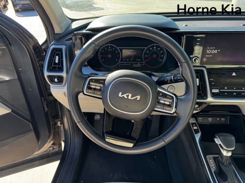 Certified 2023 Kia Sorento S w/ Panoramic Sunroof Package image 16