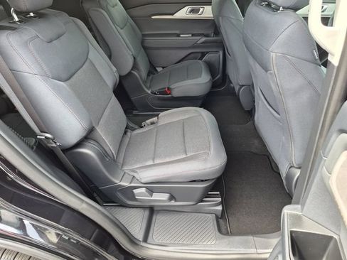 New 2026 Ford Explorer Active AWD/4WD image 21