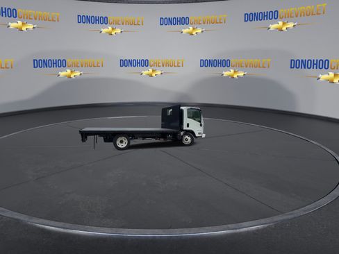 New 2025 Chevrolet Low Cab Forward image 5