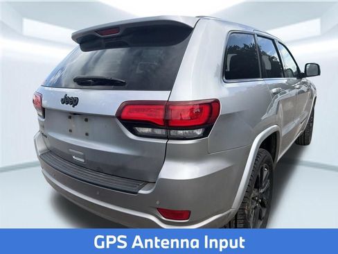Used 2021 Jeep Grand Cherokee Laredo X AWD/4WD image 14