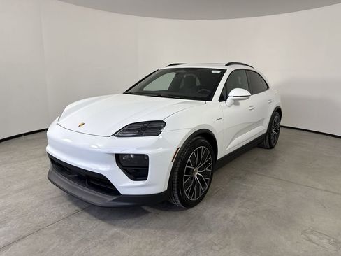 Certified 2025 Porsche Macan 4 Electric image 1