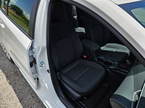 Certified 2026 Toyota Corolla LE FWD image 16