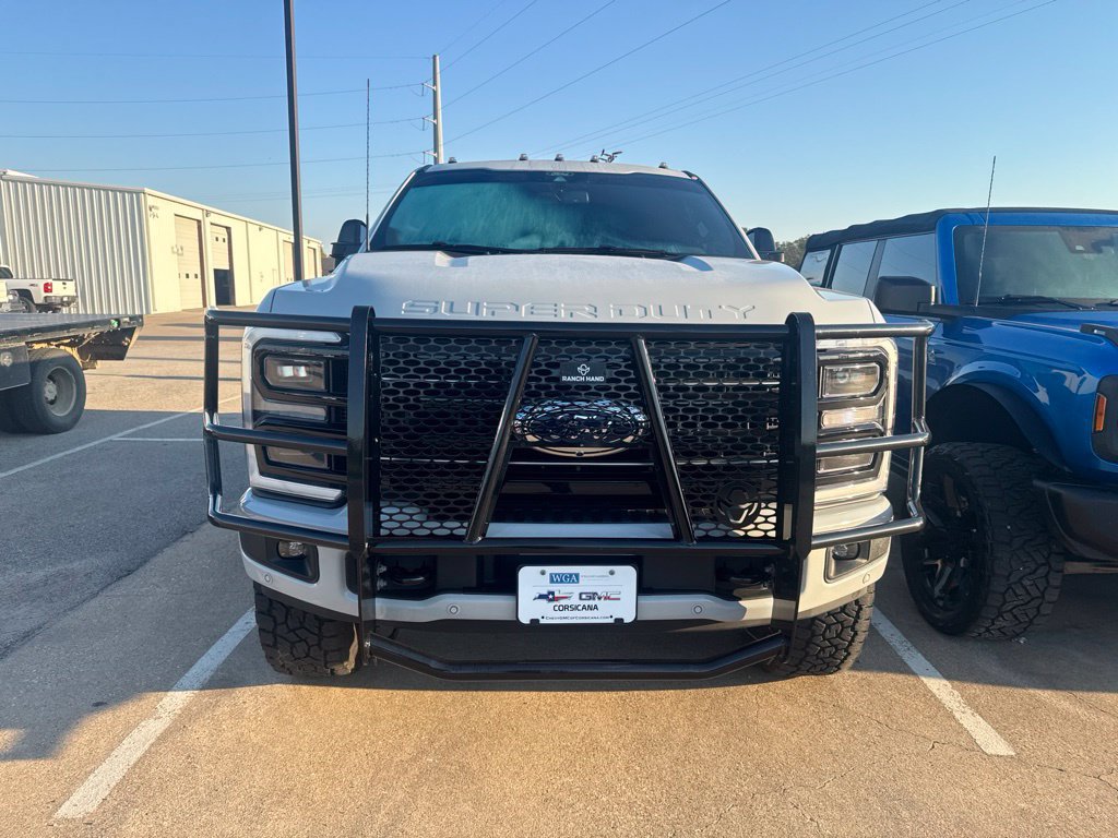 Used 2026 Ford F250 Platinum AWD/4WD image 2