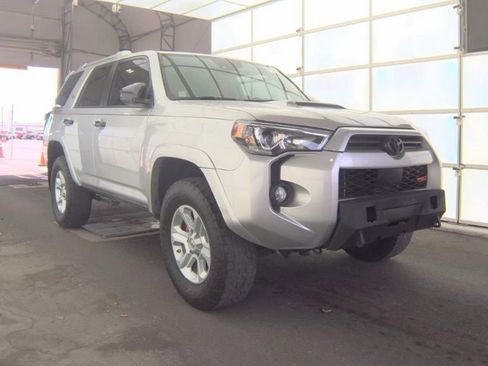 Used 2021 Toyota 4Runner TRD Off-Road image 4