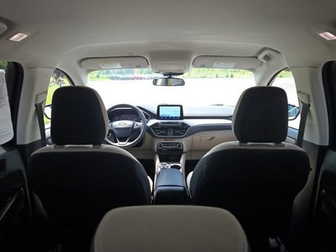 Used 2020 Ford Escape SE FWD image 14