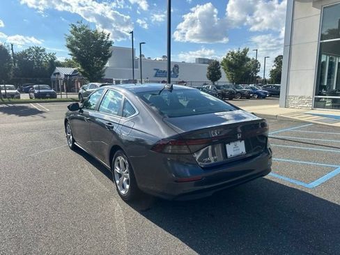 Used 2023 Honda Accord LX image 6