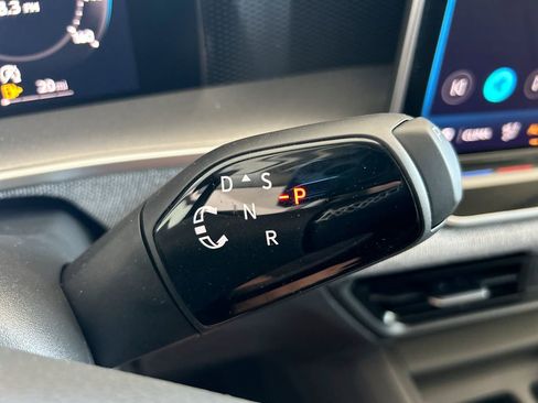 New 2026 Volkswagen Tiguan S FWD image 27