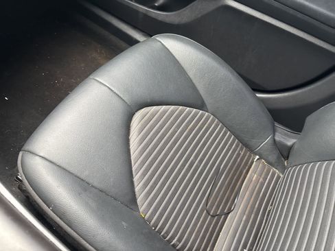 Used 2022 Toyota Camry SE image 15