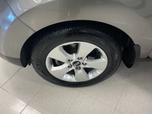 Used 2018 Kia Soul FWD image 21