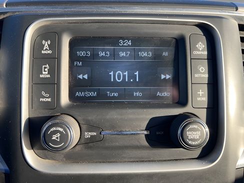 Used 2014 RAM 3500 SLT w/ Protection Group image 13