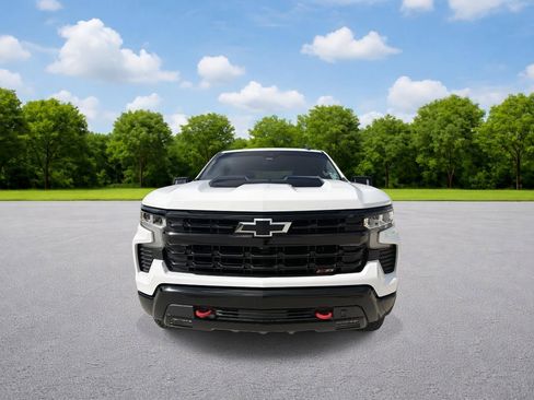 Used 2022 Chevrolet Silverado 1500 LT Trail Boss w/ LT Trail Boss Premium Package image 2