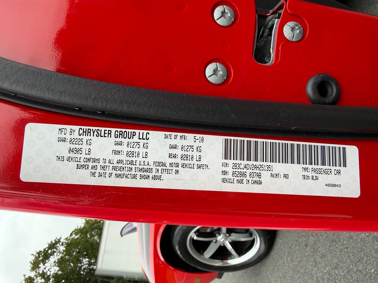Used 2010 Dodge Challenger SE RWD image 17