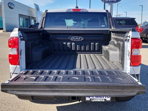 New 2025 Ford Maverick XLT w/ XLT Luxury Package image 4