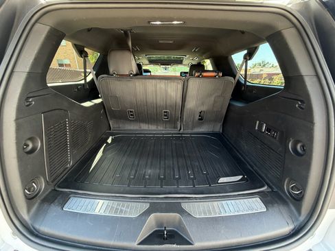 Used 2024 GMC Yukon XL Denali Ultimate AWD/4WD image 23