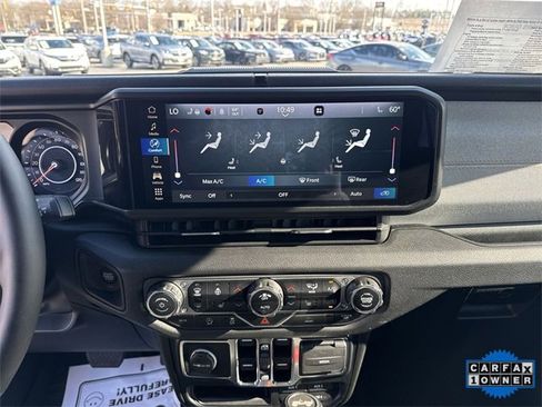 Used 2024 Jeep Wrangler Sport S image 20