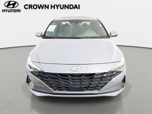 Certified 2022 Hyundai Elantra SEL w/ Convenience + Premium Package FWD image 2