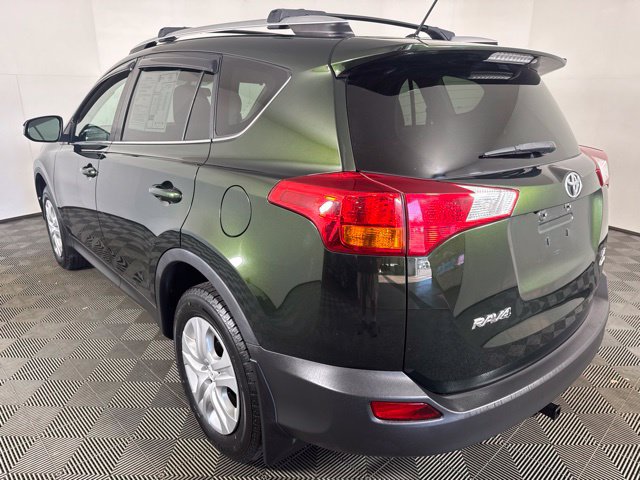 Used 2013 Toyota RAV4 LE AWD/4WD image 6
