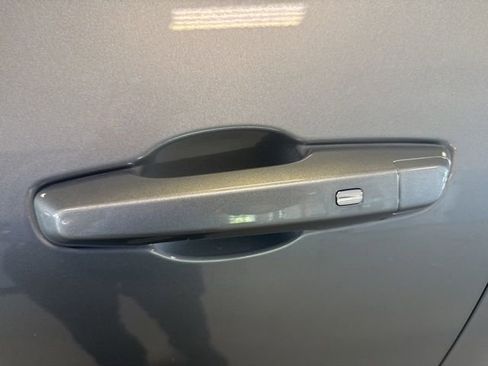 New 2025 Chevrolet Blazer EV LT AWD/4WD image 9