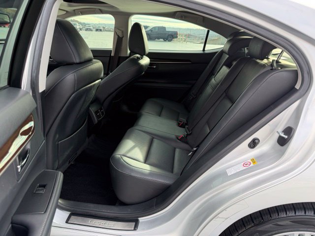Used 2015 Lexus ES 350 w/ Premium Package FWD image 11
