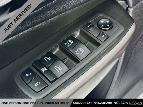 Used 2021 Jeep Cherokee Latitude image 17