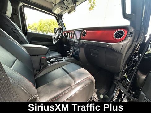 Used 2018 Jeep Wrangler Rubicon AWD/4WD image 29